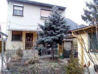 Eladó 170 m²-esházrész XIX. Kerület (Felső-Kispest) , Felső-Kispesten: 182'000'000 Ft