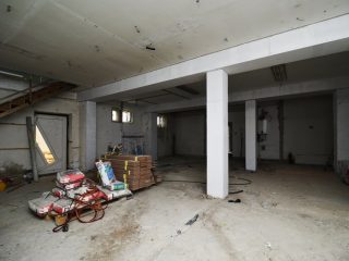 Eladó 200 m²-escsaládi ház XIX. Kerület (Felső-Kispest) , KÖ-KI közeli utca: 139'500'000 Ft