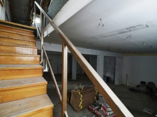 Eladó 200 m²-escsaládi ház XIX. Kerület (Felső-Kispest) , KÖ-KI közeli utca: 139'500'000 Ft