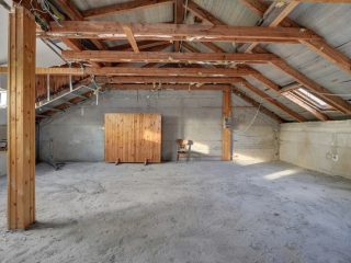 Eladó 200 m²-escsaládi ház XIX. Kerület (Felső-Kispest) , KÖ-KI közeli utca: 139'500'000 Ft