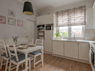 Eladó 100 m²-escsaládi ház XIX. Kerület (Kispest) , Kispest utca: 139'900'000 Ft