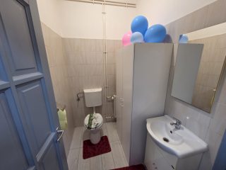 Eladó 180 m²-escsaládi ház XIX. Kerület (Kispest) , Nádasdy utca: 200'000'000 Ft