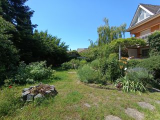 Eladó 387 m²-esikerház XIX. Kerület (Kispest) , Templom tér közelében: 289'000'000 Ft