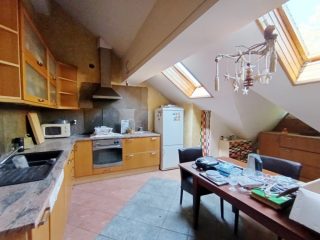 Eladó 387 m²-esikerház XIX. Kerület (Kispest) , Templom tér közelében: 289'000'000 Ft