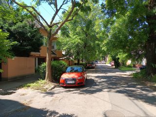 Eladó 387 m²-esikerház XIX. Kerület (Kispest) , Templom tér közelében: 289'000'000 Ft