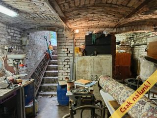 Eladó 33 m²-estársasházi lakás XIX. Kerület (Központ) , Ady Endre út: 29'900'000 Ft