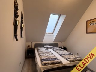 Eladó 43 m²-estársasházi lakás XIX. Kerület (Központ) , Báthory utca: 67'900'000 Ft