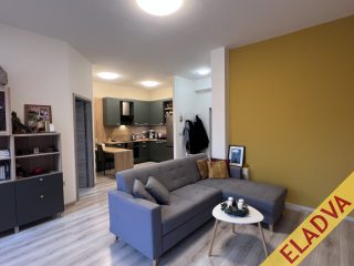 Eladó 43 m²-estársasházi lakás XIX. Kerület (Központ) , Báthory utca: 67'900'000 Ft