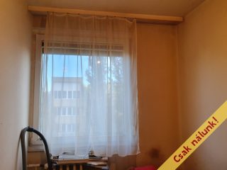 Eladó 35 m²-estársasházi lakás XIX. Kerület (Központ) , Csokonai utca: 42'000'000 Ft