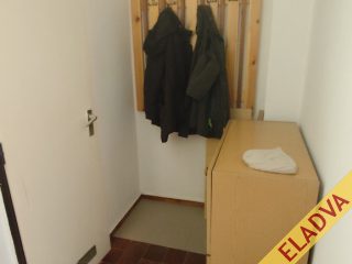 Eladó 31 m²-estársasházi lakás XIX. Kerület (Lakótelep) , Corvin körút: 37'500'000 Ft