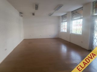 Eladó 73 m²-esüzlethelyiség utcai bejárattal XIX. Kerület (Lakótelep) , Csokonai pavilonsor: 14'900'000 Ft