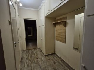 Kiadó 59 m²-estársasházi lakás XIX. Kerület (Lakótelep) , Csokonai utcában: 280'000 Ft