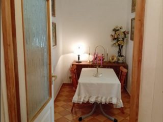 Eladó 63 m²-estársasházi lakás XIX. Kerület (Lakótelep) , Deák Ferenc utca: 64'900'000 Ft