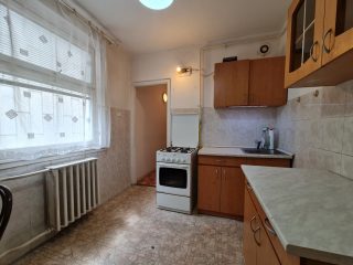 Kiadó 37 m²-estársasházi lakás XIX. Kerület (Lakótelep) , Dobó Katica utca: 170'000 Ft
