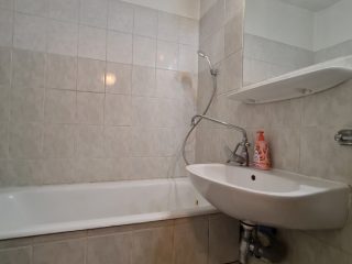 Kiadó 37 m²-estársasházi lakás XIX. Kerület (Lakótelep) , Dobó Katica utca: 170'000 Ft