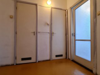 Eladó 73 m²-estársasházi lakás XIX. Kerület (Lakótelep) , Fő utca: 83'900'000 Ft