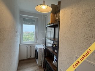 Eladó 52 m²-estársasházi lakás XIX. Kerület (Lakótelep) , Jáhn F. utca: 62'900'000 Ft