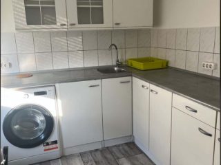Kiadó 59 m²-estársasházi lakás XIX. Kerület (Lakótelep) , Jahn Ferenc utca: 245'000 Ft