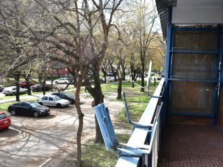 Eladó 57 m²-estársasházi lakás XIX. Kerület (Lakótelep) , József Attila utca: 63'000'000 Ft