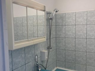 Kiadó 59 m²-estársasházi lakás XIX. Kerület (Lakótelep) , Kisfaludy utca: 300'000 Ft
