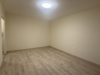 Kiadó 27 m²-estársasházi lakás XIX. Kerület (Lakótelep) , Lakótelepen: 175'000 Ft