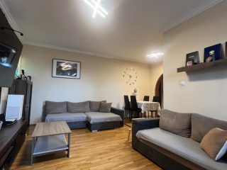 Eladó 74 m²-estársasházi lakás XIX. Kerület (Lakótelep) , Önkormányzat közelében: 89'900'000 Ft