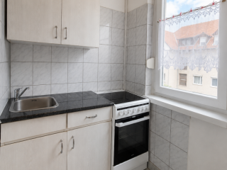 Eladó 27 m²-estársasházi lakás XIX. Kerület (Lakótelep) , Petőfi utca: 44'900'000 Ft