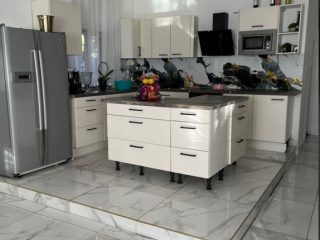 Eladó 188 m²-escsaládi ház XIX. Kerület (Óváros) , Óváros: 109'000'000 Ft