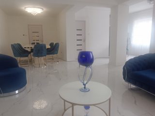 Eladó 95 m²-esikerház XIX. Kerület (Óváros) , Óváros: 76'000'000 Ft