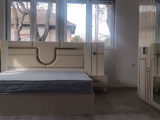 Eladó 95 m²-esikerház XIX. Kerület (Óváros) , Óváros: 76'000'000 Ft