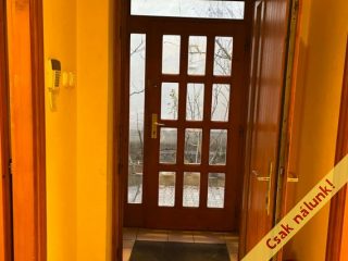 Eladó 270 m²-escsaládi ház XIX. Kerület (Óváros) , Óváros utca: 260'000'000 Ft