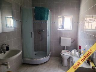 Eladó 192 m²-escsaládi ház XIX. Kerület (Óváros) , Vas Gereben utca: 119'000'000 Ft