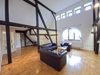 Kiadó 160 m²-estársasházi lakás XIX. Kerület (Wekerle) , KÓS KÁROLY tér: 500'000 Ft