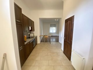 Eladó 57 m²-estársasházi lakás XV. Kerület (15) , Pázmány Péter utca: 63'000'000 Ft