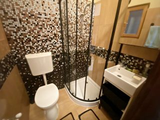 Eladó 57 m²-estársasházi lakás XV. Kerület (15) , Pázmány Péter utca: 63'000'000 Ft