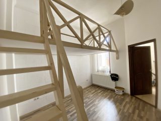 Eladó 57 m²-estársasházi lakás XV. Kerület (15) , Pázmány Péter utca: 63'000'000 Ft