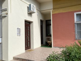 Eladó 57 m²-estársasházi lakás XV. Kerület (15) , Pázmány Péter utca: 63'000'000 Ft