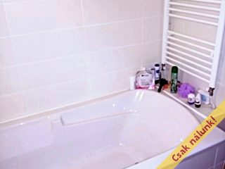 Eladó 37 m²-estársasházi lakás XV. Kerület (Pestújhely) , Apolló utca: 39'900'000 Ft