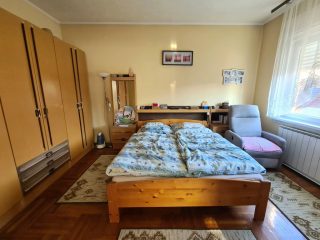 Eladó 146 m²-escsaládi ház XV. Kerület (Pestújhely) , Pestújhelyen: 129'900'000 Ft