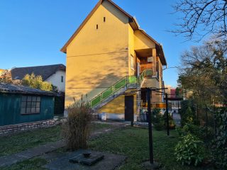 Eladó 146 m²-escsaládi ház XV. Kerület (Pestújhely) , Pestújhelyen: 129'900'000 Ft