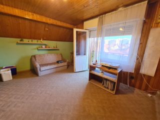 Eladó 146 m²-escsaládi ház XV. Kerület (Pestújhely) , Pestújhelyen: 129'900'000 Ft