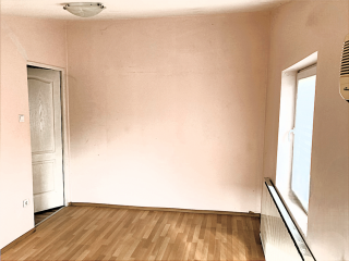 Eladó 80 m²-esházrész XV. Kerület (Pestújhely) , Thököly utca: 65'000'000 Ft