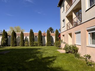Eladó 52 m²-estársasházi lakás XV. Kerület (Rákospalota) , IV. KERÜLET HATÁRÁN: 79'500'000 Ft