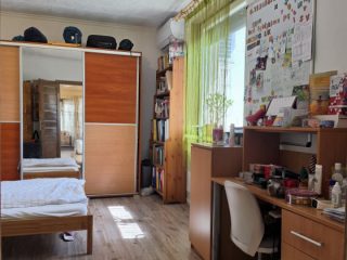 Eladó 80 m²-escsaládi ház XV. Kerület (Rákospalota-Kertváros) , Alag utca: 126'000'000 Ft
