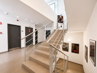 Kiadó 424 m²-esegyéb üzlethelyiség XV. Kerület (Rákospalota-Kertváros) , Felsőkert utca: 1'800'000 Ft