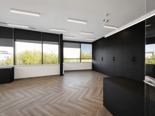 Kiadó 424 m²-esegyéb üzlethelyiség XV. Kerület (Rákospalota-Kertváros) , Felsőkert utca: 1'800'000 Ft
