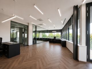 Kiadó 424 m²-esegyéb üzlethelyiség XV. Kerület (Rákospalota-Kertváros) , Felsőkert utca: 1'800'000 Ft