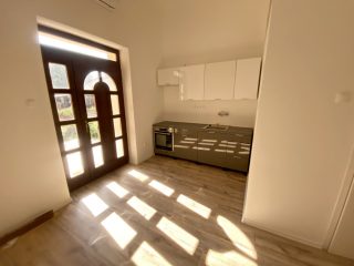 Eladó 39 m²-estársasházi lakás XV. Kerület (Rákospalota) , Pázmány Péter utca: 48'000'000 Ft