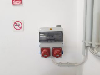 Eladó 417 m²-esegyéb üzlethelyiség XV. Kerület (Rákospalota) , Rákospalota M3 csomópont közeli: 280'000'000 Ft