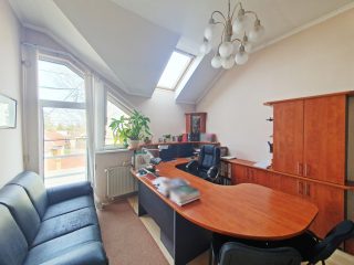 Eladó 417 m²-esegyéb üzlethelyiség XV. Kerület (Rákospalota) , Rákospalota M3 csomópont közeli: 280'000'000 Ft